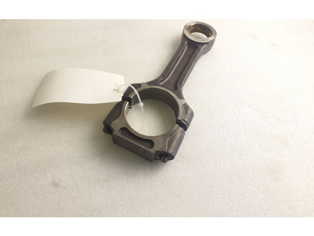 Шатун SsangYong Rexton