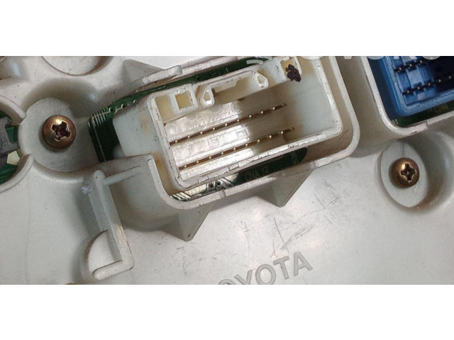 Přístrojová deska Toyota Celica T230 838002B430