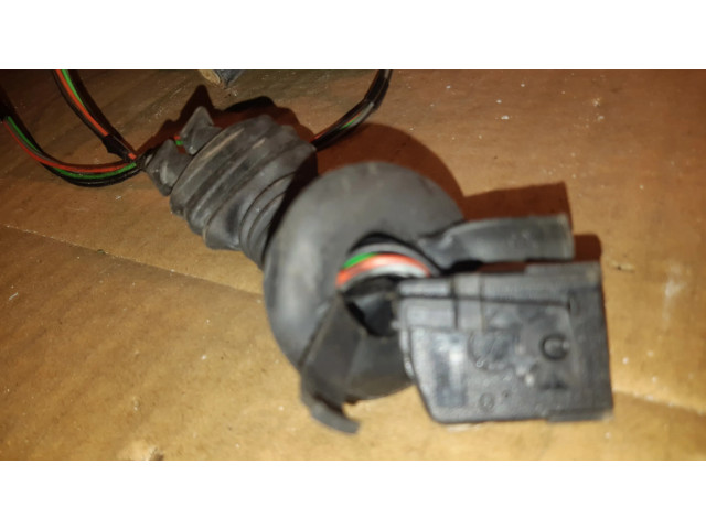 Zpětné zrcátko pravé BMW 5 E39 1997 0117351, 0117352