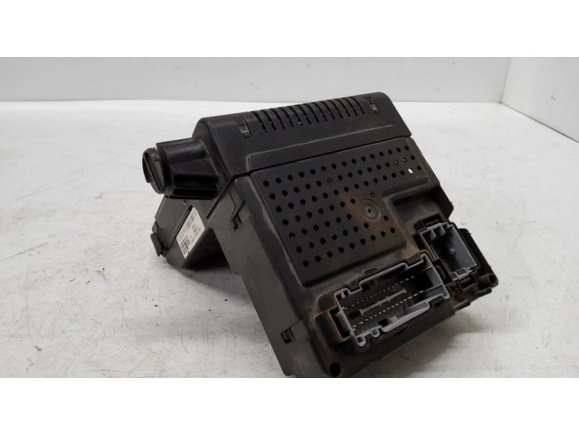   Pojistková skříňka 30786476   Volvo XC90 2007