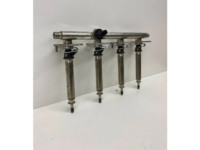 Vstřikovač A2700701400   Mercedes-Benz C AMG W205     