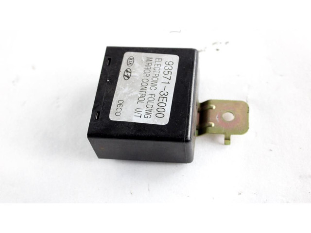 Блок управления 93571-3E000 KIA Sorento