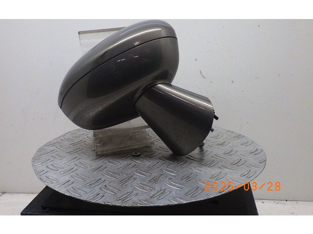 Зеркало электрическое Opel Meriva B 2010 - 2016 года