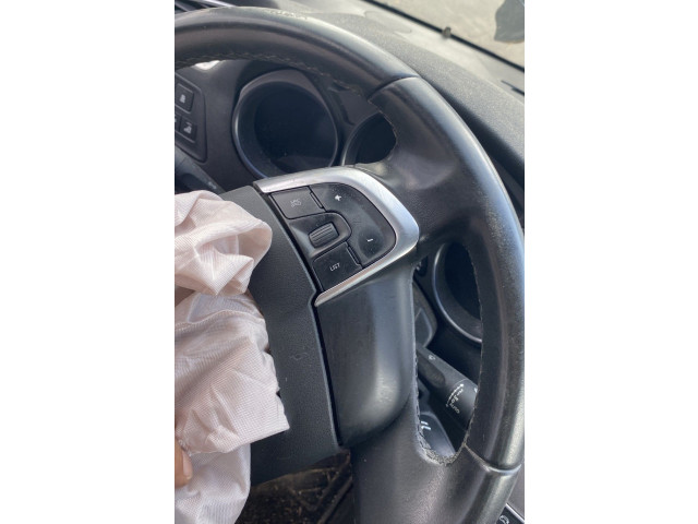 Руль Citroen C4 II 2011 - 2016 года 98039712ZD