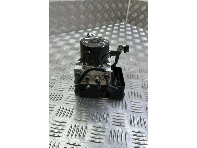 Блок АБС P30681619, 30681619 Volvo XC60 2009 - 2013 года