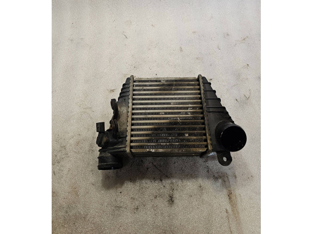 Интеркулер Volkswagen Golf IV