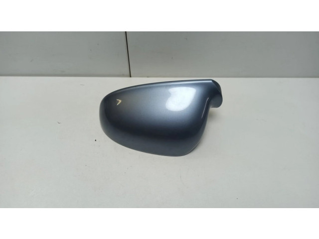 Пластиковая отделка зеркала