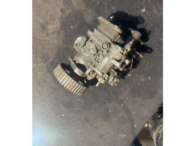 Топливный насос 0460494145   Renault Trafic I  