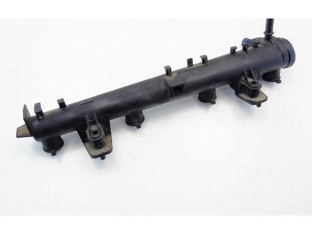 Магистральная трубка топлива