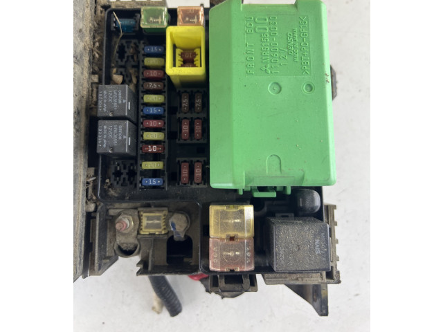Блок предохранителей 211101368, MR515500 Mitsubishi Outlander