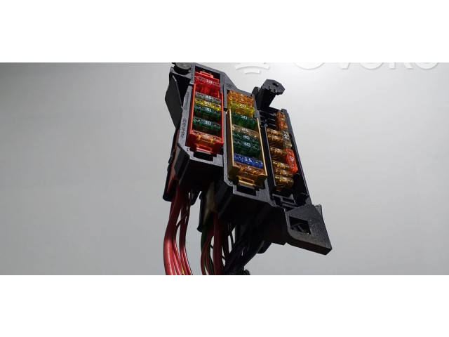 Pojistková skříňka Řídící jednotka BSM CAHA, 54895 Audi A5 8T 8F 2009