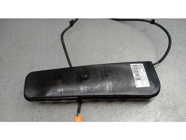 Подушка безопасности в сиденье 8A61B611D11AB Ford Fiesta