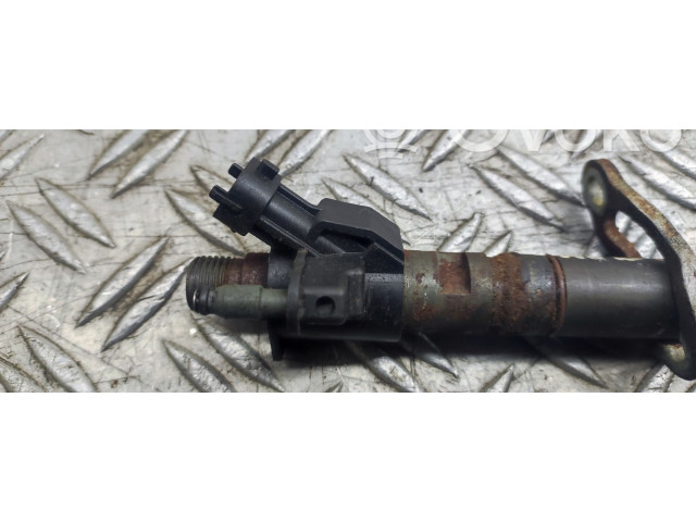 Форсунка 0445116    Volvo V70   