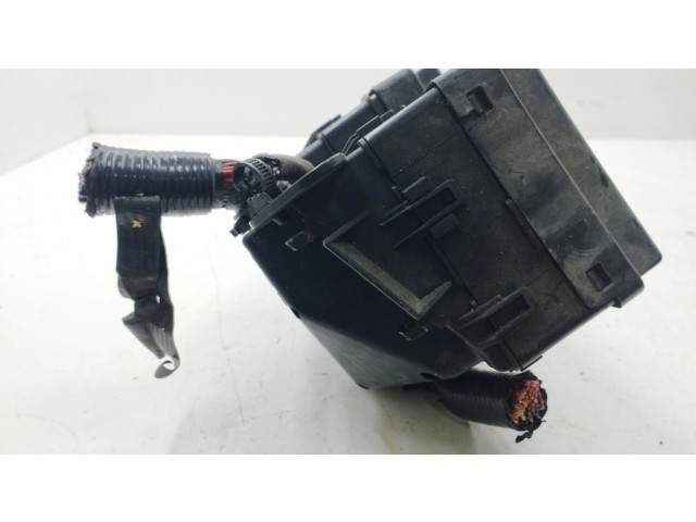 Pojistková skříňka EG2166767 Mazda CX-7 2007