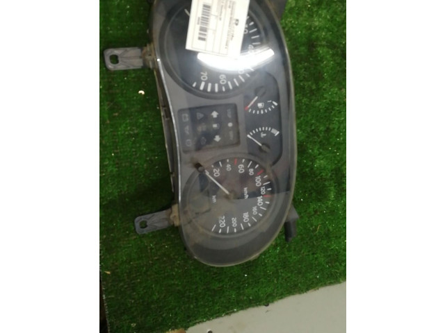 Панель приборов p200059763   Renault Clio II       