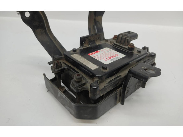 Блок управления двигателя Lexus LS UCF30