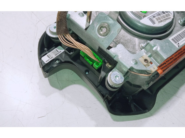 Подушка безопасности водителя 8684187, 243022600344   Volvo V70