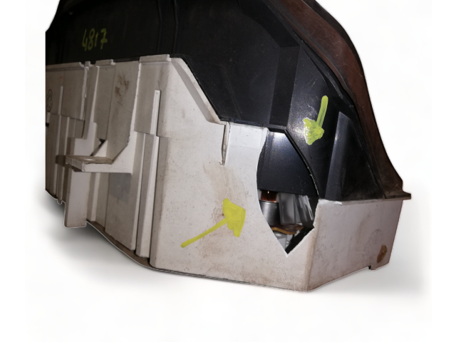 Панель приборов Mitsubishi Space Runner