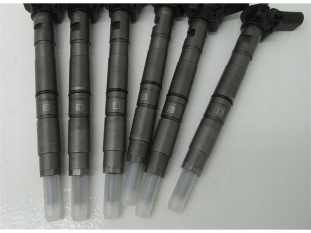 Vstřikovač 05A130277 Audi Q7 4L