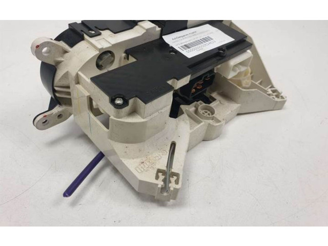 Блок управления климат-контролем Mitsubishi Pajero