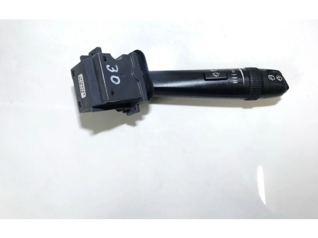 Ручка стеклоочистителей 30768101 Volvo V70