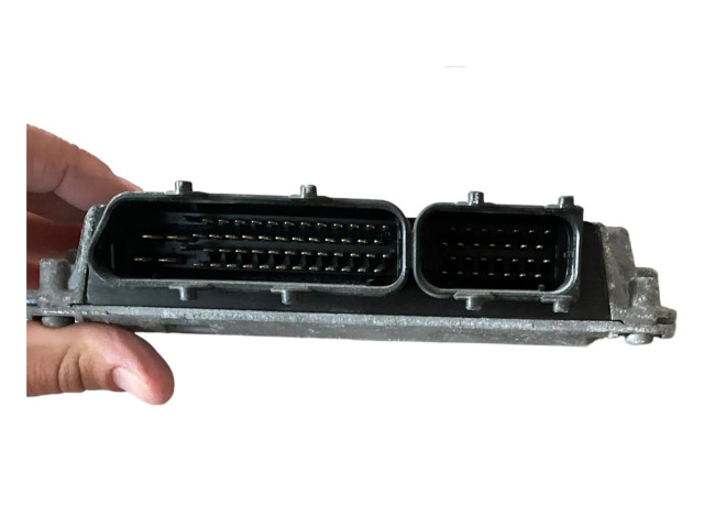 Řídící jednotka 03D906023B   Skoda Fabia Mk1 (6Y) 2003