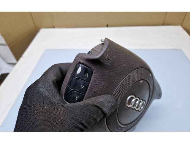 Fahrerairbag Audi A6 S6 C5 4B