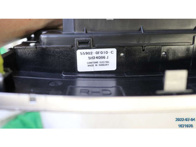 Блок управления климат-контролем 559020F010   Toyota Corolla Verso E121