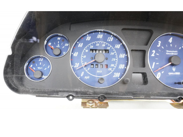 Панель приборов 208049, 208049 Maserati GranSport