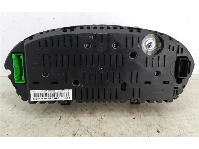 Панель приборов 88311298 Skoda Fabia Mk4 (6VA)
