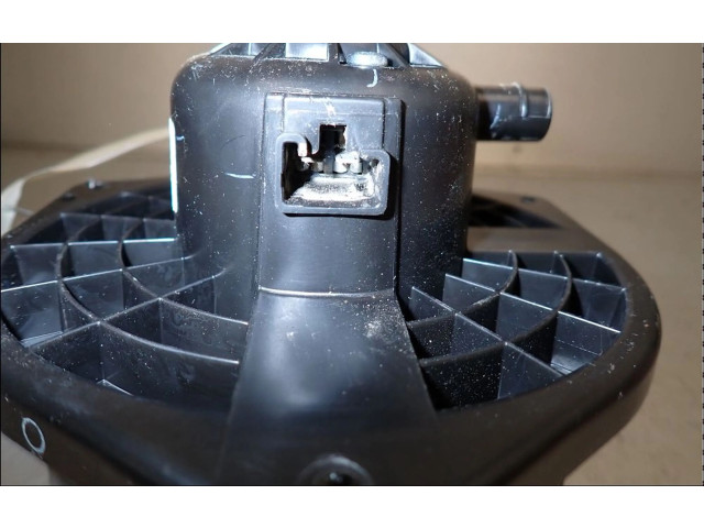 Вентилятор печки       Citroen C-Crosser