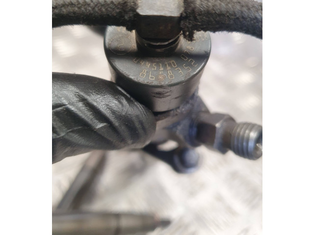 Форсунка 0445110078, 0445110251    Volvo V70   