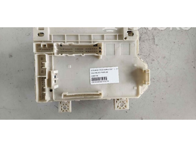 Блок предохранителей 8565A108 Mitsubishi Colt