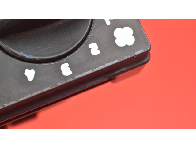 Блок управления климат-контролем 532950411A, 532950411A   Volvo 440