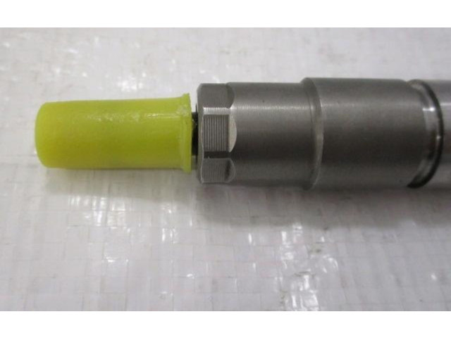 Комплект форсунок 8201636333 0445110800 Nissan Almera N17