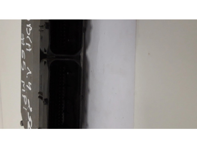 Блок управления двигателя 047906033K, 5WP40250 Skoda Fabia Mk1 (6Y)