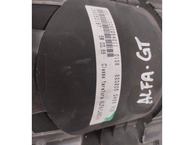 Панель приборов 156050197   Alfa Romeo GT       