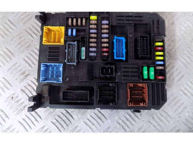 Блок комфорта 9855665080, 2322460798 Peugeot 2008 II