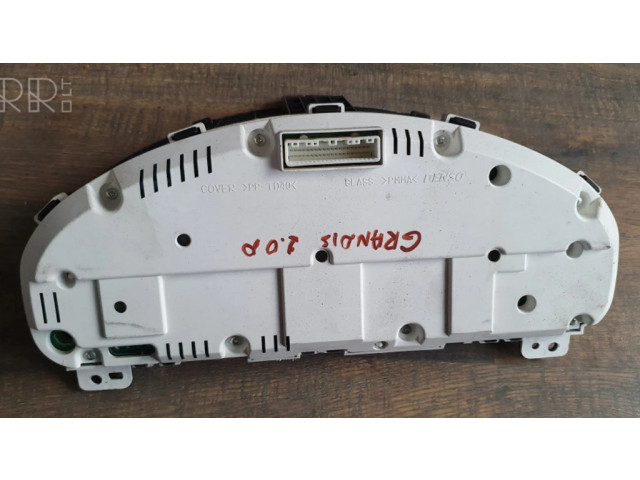 Панель приборов 8100A202, 2574301321 Mitsubishi Grandis