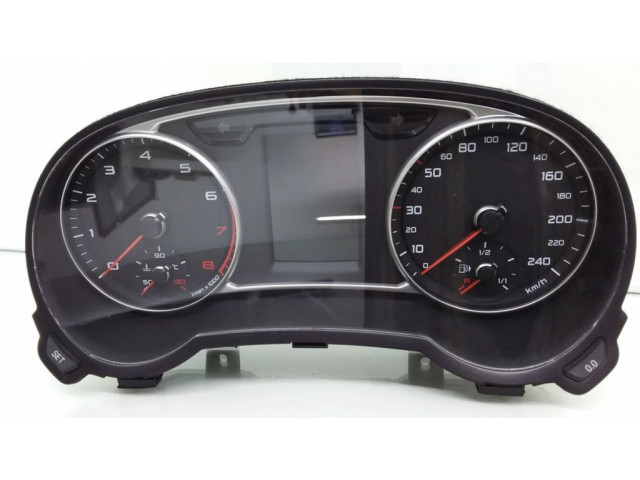 Přístrojová deska Audi A1 2012 8X0920930C, A2C30105500