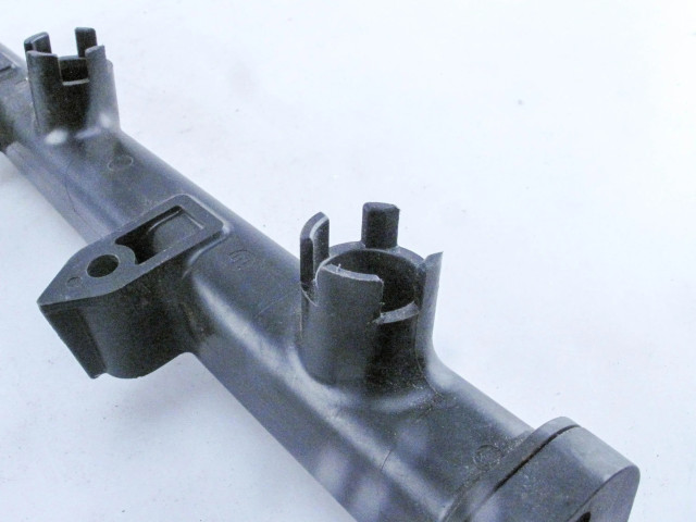 Vstřikovací lišta 04593923AB Dodge Grand Caravan pro benzínový motor 3.6