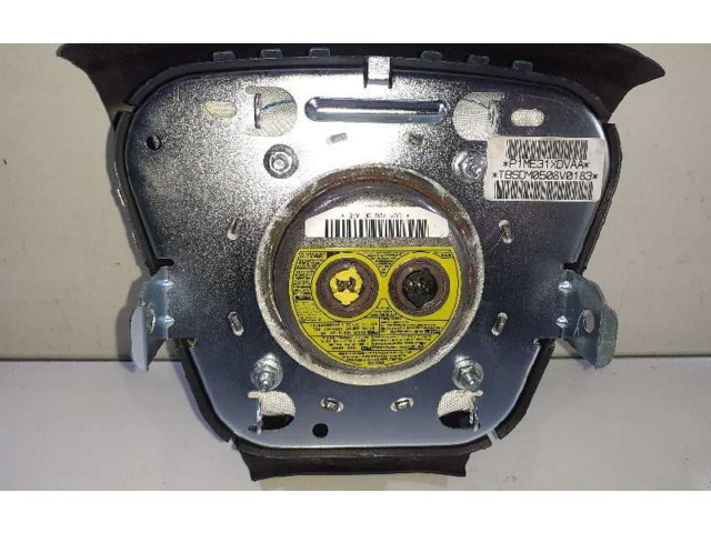 Подушка безопасности водителя 6105037AA, TBSDM0508V0183   Dodge Journey