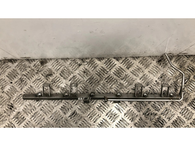 Топливная рампа 1438949 BMW Z4 E85 E86 2.5 для двигателя M54 B25 (256S5)