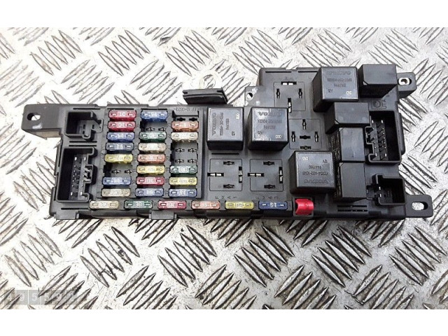 Турбина Блок предохранителей Volvo S80 9494207, 518322003