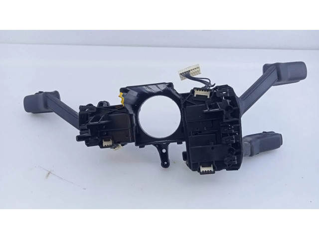 Ручка поворотов/ фонарей