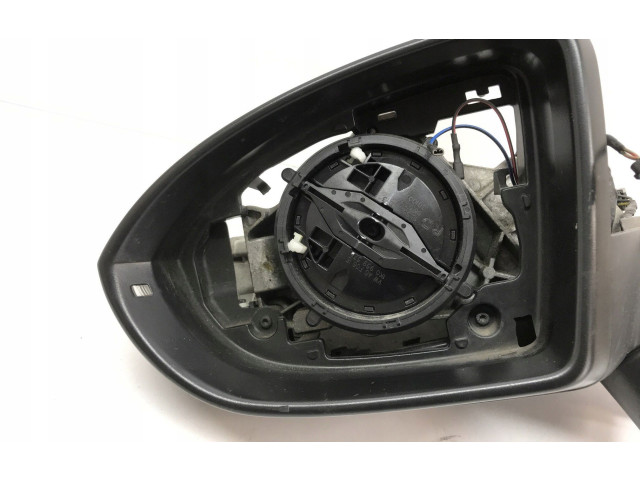 Зеркало электрическое        Volkswagen New Beetle  1998 - 2010 года   