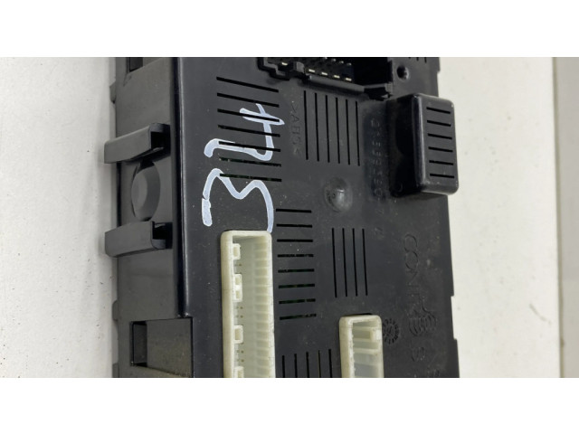 Блок комфорта 8200383473, 216696907   Renault Clio III   