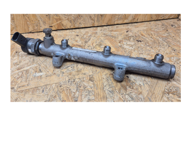 Vstřikovací lišta 059130090AH, 057130764H Audi Q7 4L Ccwa