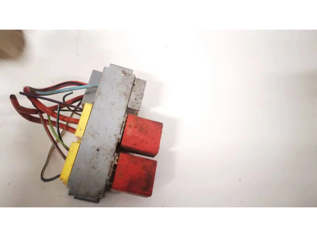   Pojistková skříňka A727, 46520422   Fiat Stilo 2001