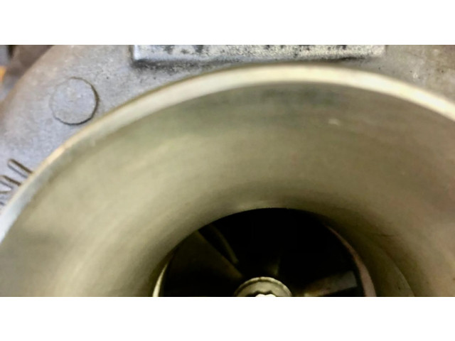 Turbodmychadlo Турбина 4727470 BMW 3 E92 E93 2.0 Dīzelis N47